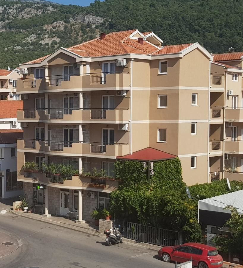 Апартаменты Villa Pedja Zec Exclusive 3+ Будва-4